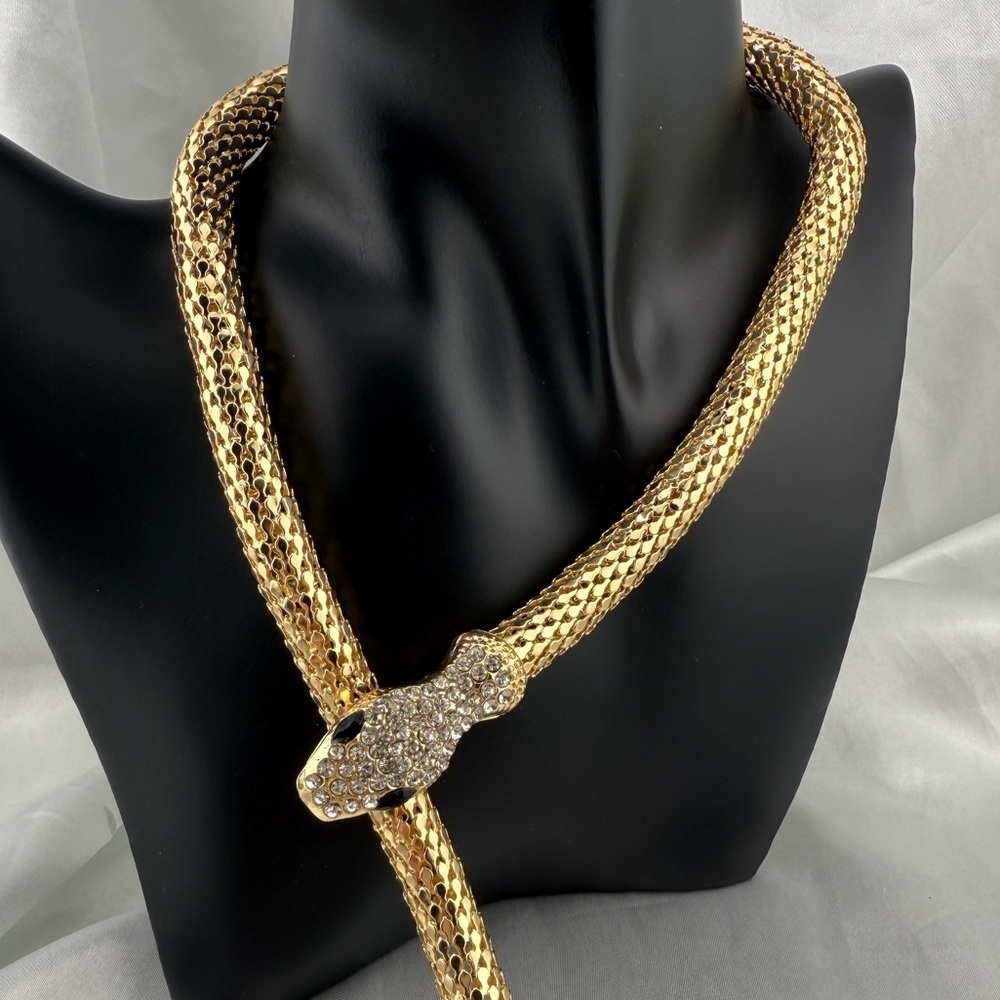 Lux Serpenti serpentine wrap multi diamonds Gold Snake Necklace - Picture 3 of 11